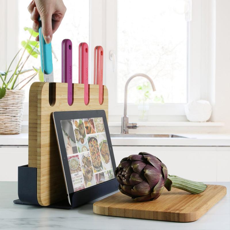Block- Chopping Station with Knifes integrated