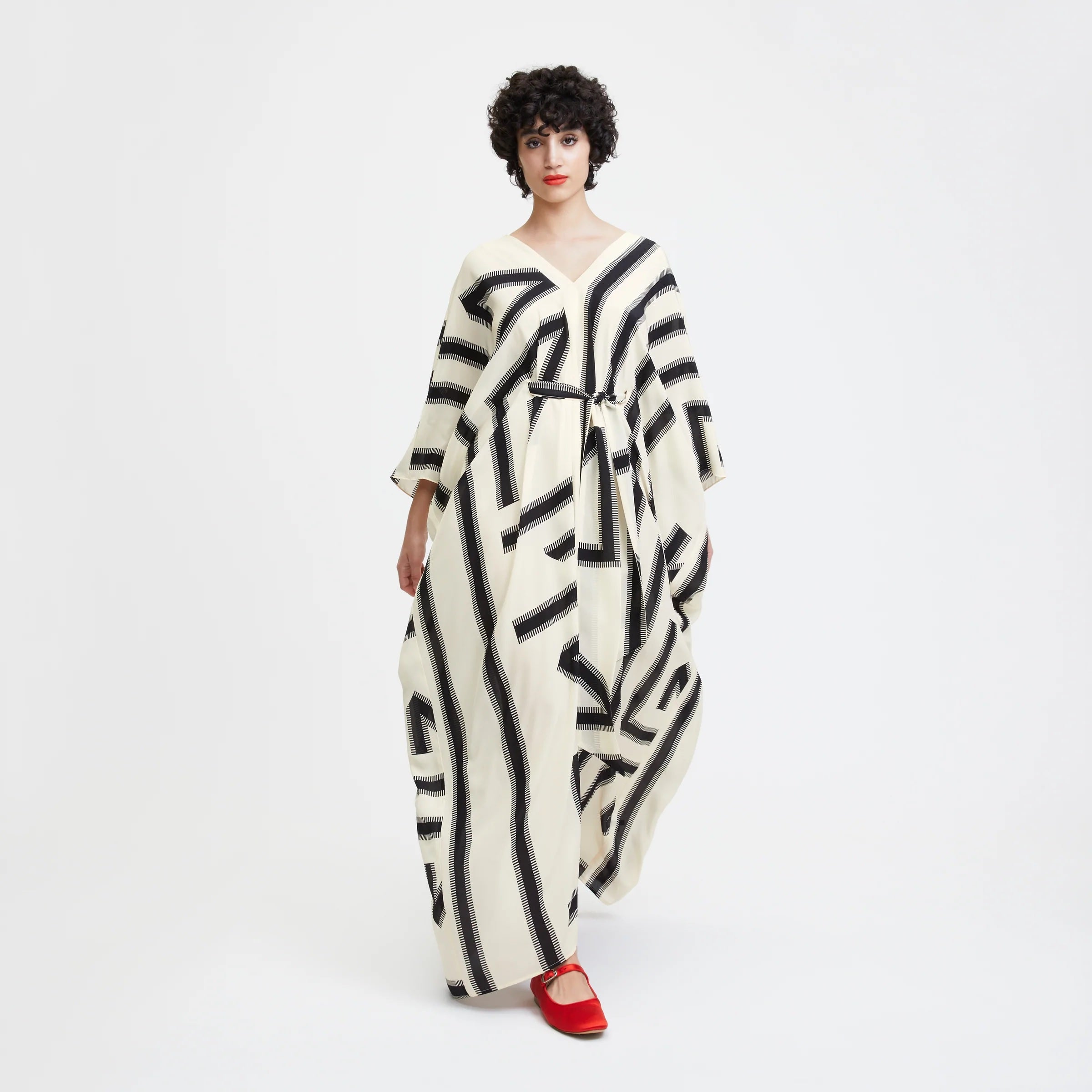 Black & White Digital Printed For Women's Long Kaftan With Belt