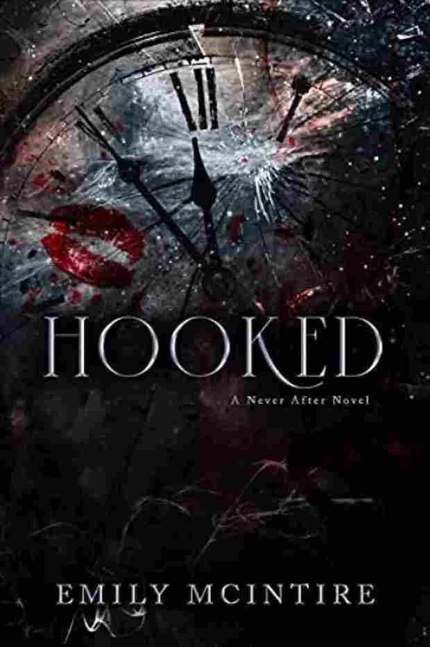 Hooked (Never After) by Emily McIntire - Dark Romance Fiction (Paperback)