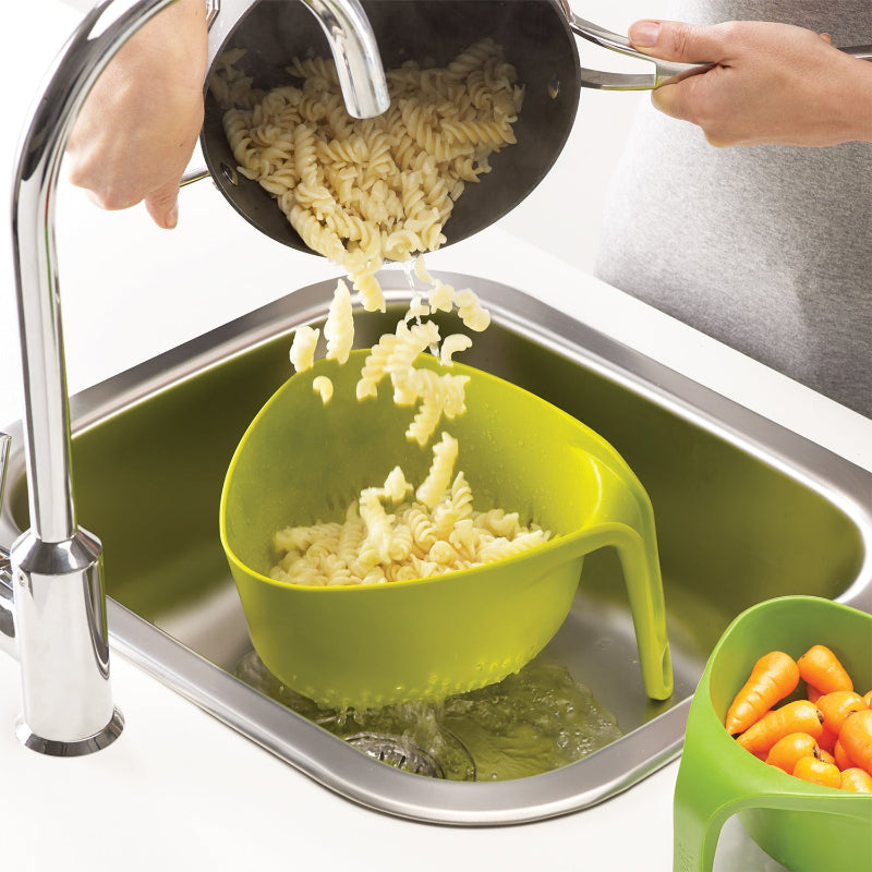Nest 2 Piece Green Colander Set