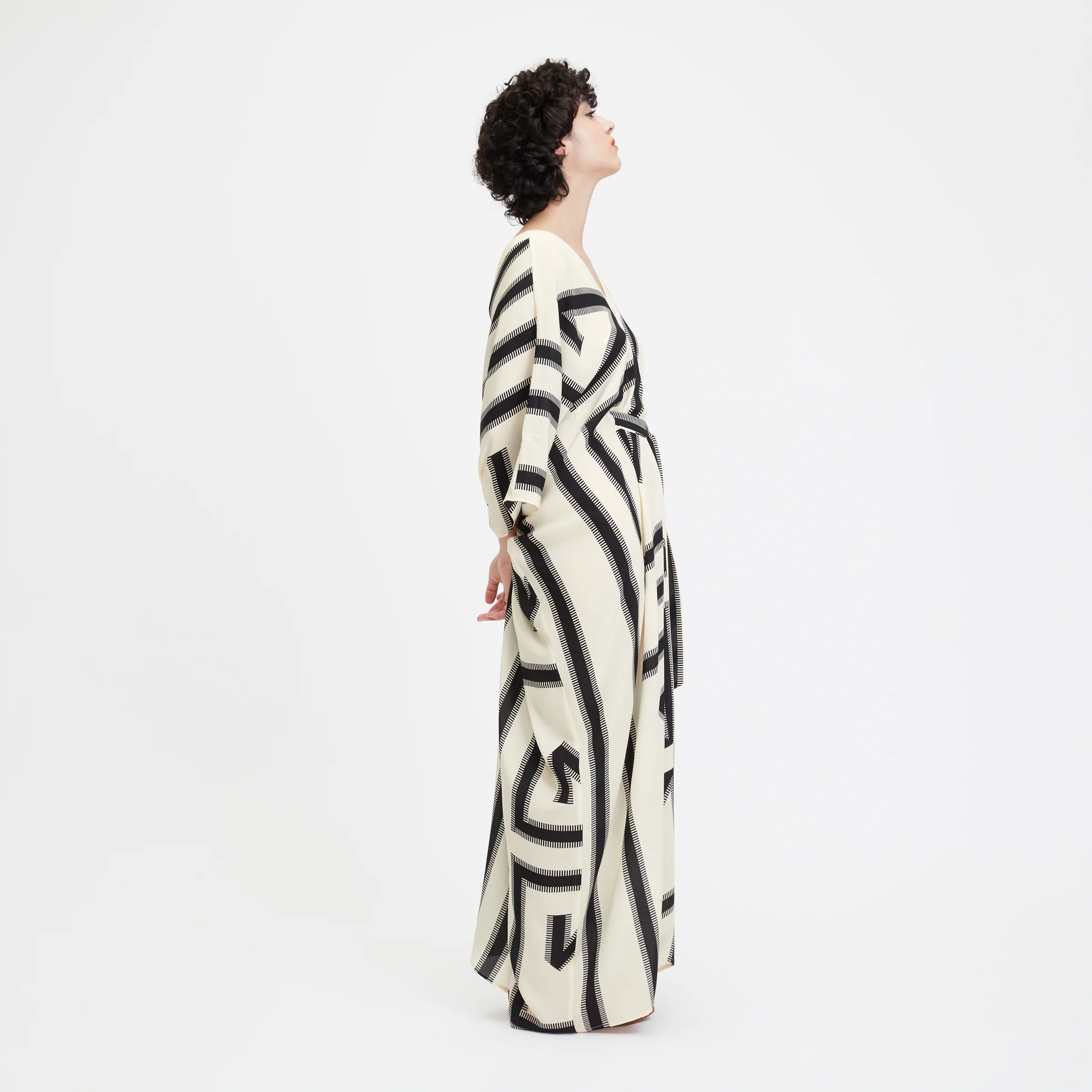 Black & White Digital Printed For Women's Long Kaftan With Belt