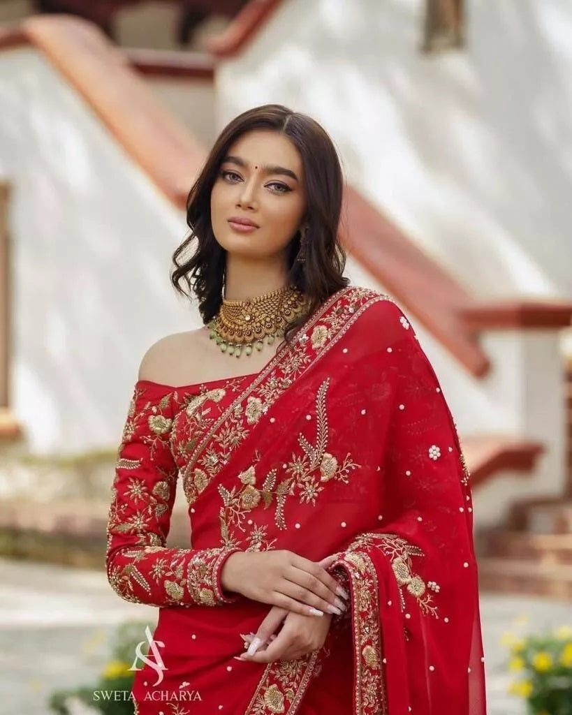 Heavy Georgette Fabric – Luxurious & Flowing Traditional Wear Sari & Blouse