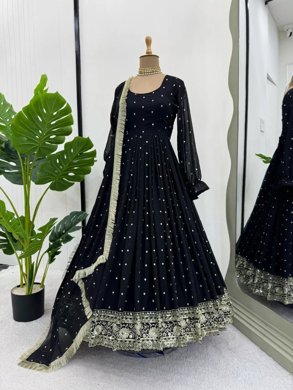 Faux Georgette With Thread Sequence Work Top Pant Dupatta