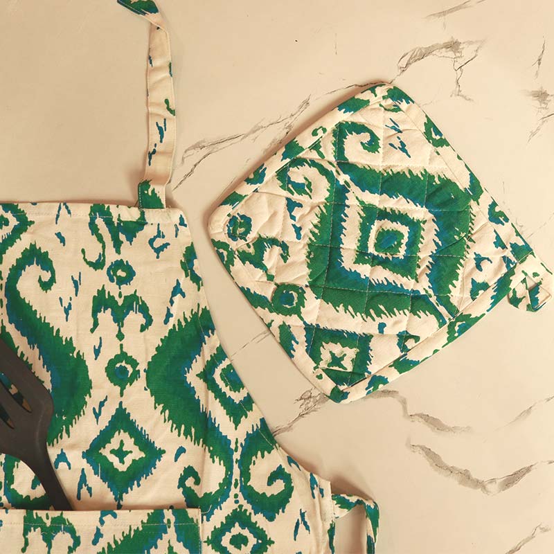 Green Paisley Kitchen Apron, Glove & Potholder Set