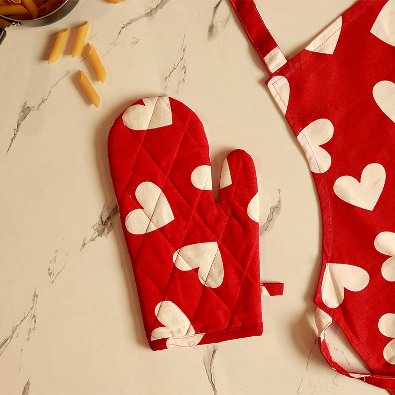 Red & White Heart Kitchen Apron, Glove & Potholder Set