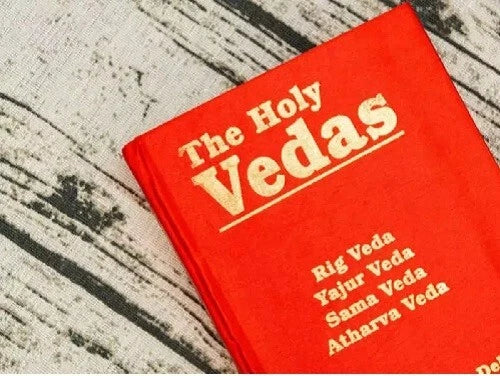 The Holy Vedas:Rig Veda,Yajur Veda Sama Veda and Atharva Veda Hardcover
